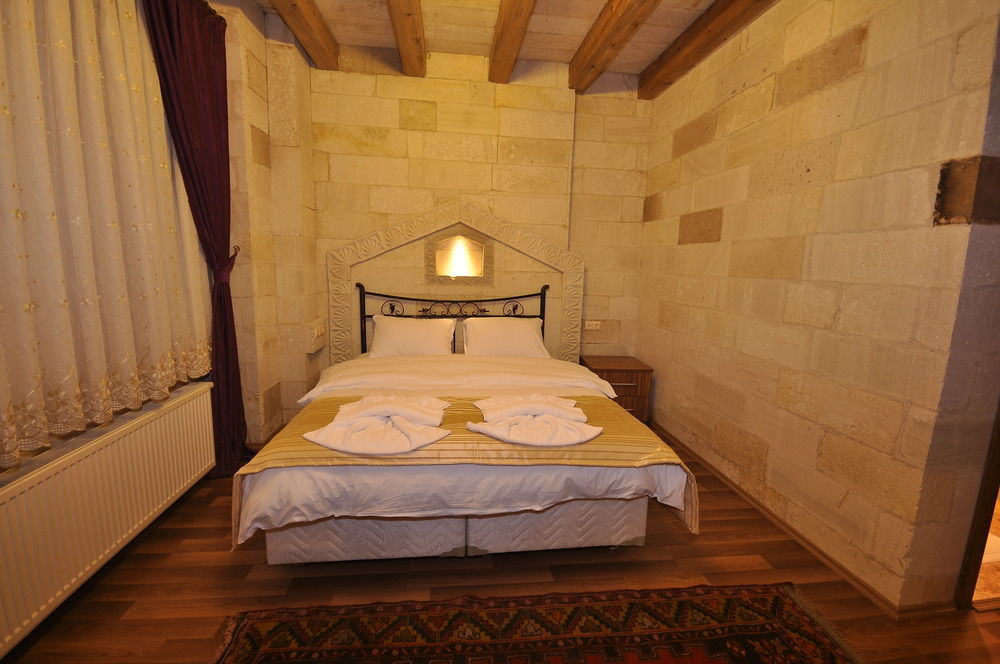 คัปปาโดเชีย สโตน พาเลซ Hotel เกอเรเม ภายนอก รูปภาพ